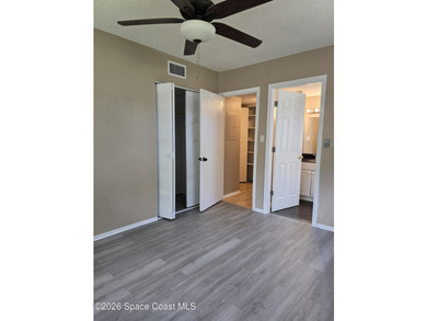 Available for both rent and sale! Super cute and spacious - photo 21