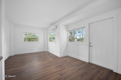 Discover a landmark commercial opportunity in Daytona Beach - photo 8
