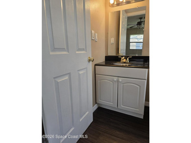 Available for both rent and sale! Super cute and spacious - photo 29