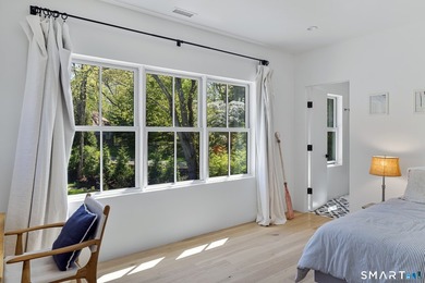 Introducing 13 Sunswyck Rd, a distinguished custom residence set - photo 31
