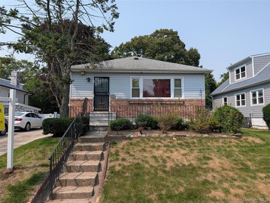 Lovely ranch in Far Rockaway