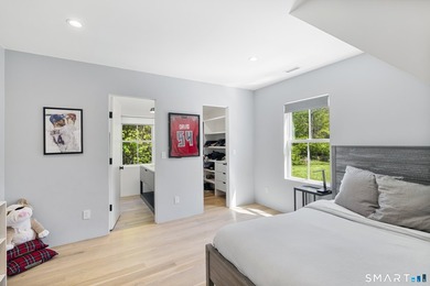 Introducing 13 Sunswyck Rd, a distinguished custom residence set - photo 33