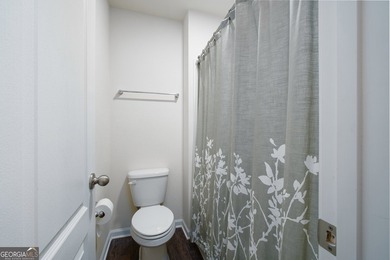 Welcome home to this beautifully maintained two-story residence - photo 34