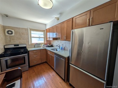 Welcome to 2944 Bayswater Avenue - a lovely ranch-style home - photo 6