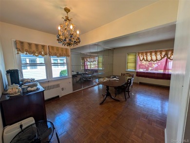 Welcome to 2944 Bayswater Avenue - a lovely ranch-style home - photo 7