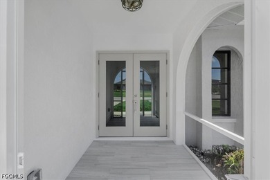 COMPLETLEY REMODELED INSIDE & OUT CREAM PUFF POOL HOME!! - photo 7