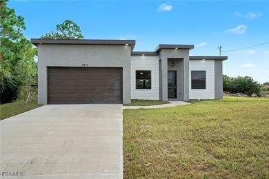 Lehigh Acres Area Home For Sale in Lehigh Acres Florida