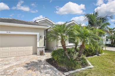 (private lake, pond, creek) Home Sale Pending in Fort Myers Florida