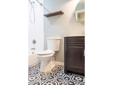 Price Adjustment! Welcome to this thoughtfully renovated - photo 11