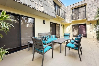 Enjoy comfortable Florida living in this bright and spacious - photo 11
