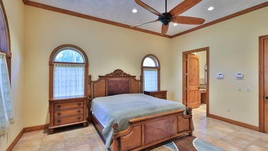 Exceptional 9-acre, 9 car garage lakefront estate with guest - photo 18