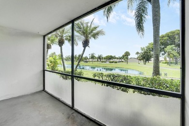 This inviting first-floor condo in West Palm Beach offers - photo 21