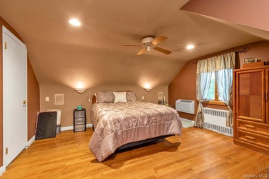 Welcome to this true 4-level split offering versatile living - photo 10