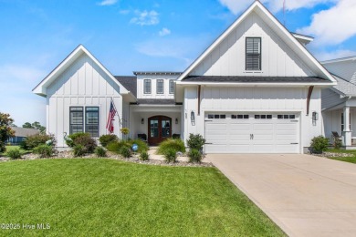Lake Home For Sale in Holly Ridge, North Carolina