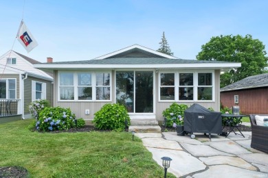 Lake Home For Sale in Syracuse, Indiana