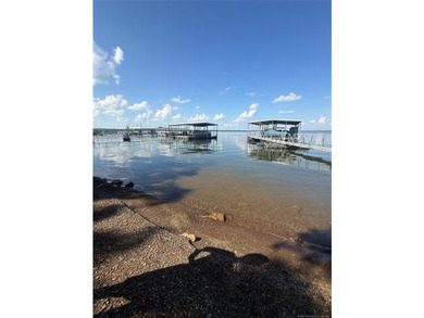 It is rare to find a waterfront lot around the lake but here is - photo 6