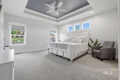 Welcome to this exquisite semi-custom built Schroeder home - photo 11