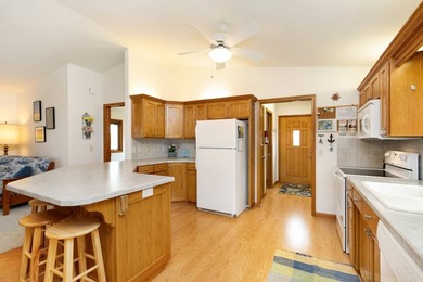 Located in the highly sought-after C-Cove area of Council Grove - photo 11