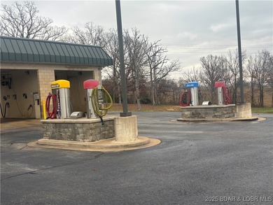 Discover an exceptional commercial opportunity in the heart of - photo 13