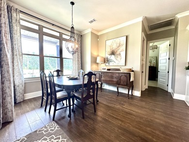 A rare find!! This 5br/4.5ba home spans over 4800sqft, nestled - photo 13