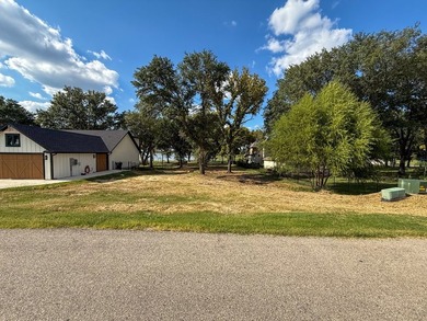 Open water lot on almost half acre in newer gated community on - photo 17