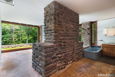Presenting the historic Landis Gores House, an architectural - photo 20
