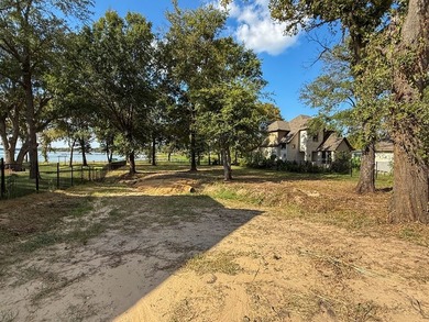 Open water lot on almost half acre in newer gated community on - photo 20