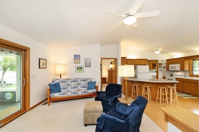 Located in the highly sought-after C-Cove area of Council Grove - photo 24