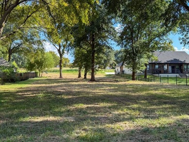 Open water lot on almost half acre in newer gated community on - photo 26