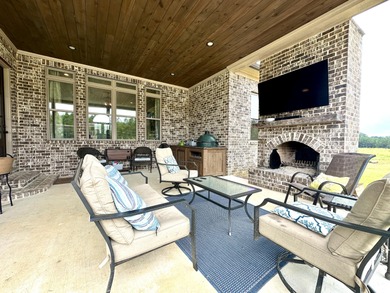 A rare find!! This 5br/4.5ba home spans over 4800sqft, nestled - photo 43