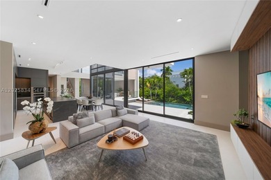 BRAND-NEW CONSTRUCTION HOME IN ONE OF KEY BISCAYNE'S MOST - photo 4
