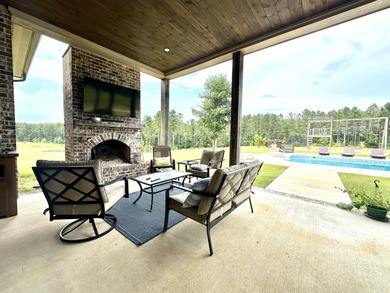 A rare find!! This 5br/4.5ba home spans over 4800sqft, nestled - photo 44