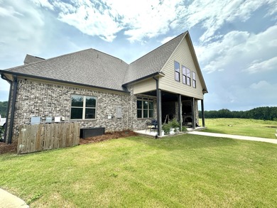 A rare find!! This 5br/4.5ba home spans over 4800sqft, nestled - photo 46
