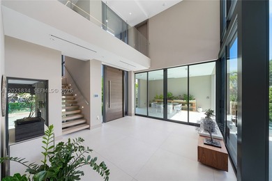 BRAND-NEW CONSTRUCTION HOME IN ONE OF KEY BISCAYNE'S MOST - photo 8
