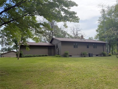 A rare jewel on Lake Holcombe, experience panoramic lake views - photo 11
