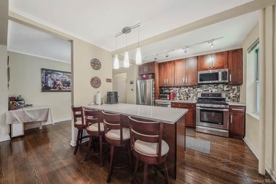 Welcome to this stunning 1-bedroom, 1-bath apartment located in - photo 18
