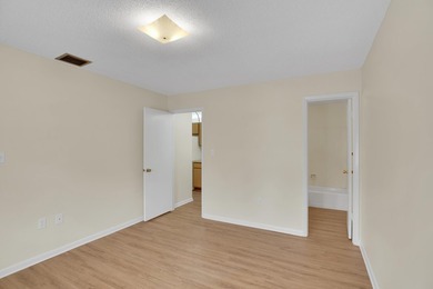 MOVE IN CONDITION! All appliances including full size - photo 23