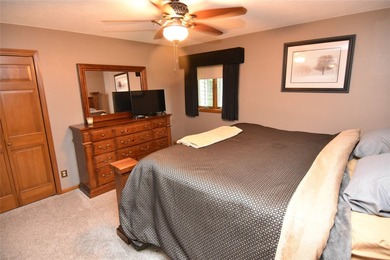 A rare jewel on Lake Holcombe, experience panoramic lake views - photo 24