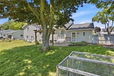 Stunning Split-Level West Irondequoit home on a quiet - photo 26