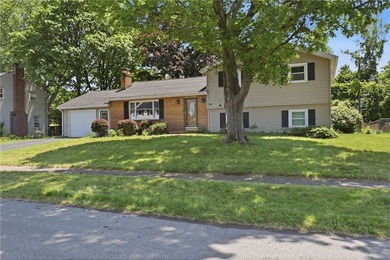 Stunning Split-Level West Irondequoit home on a quiet - photo 27