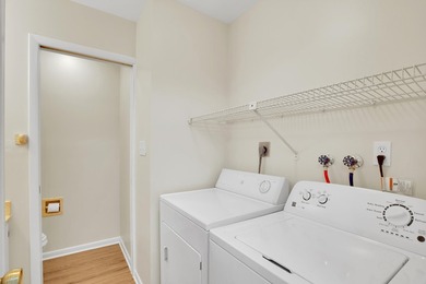 MOVE IN CONDITION! All appliances including full size - photo 27