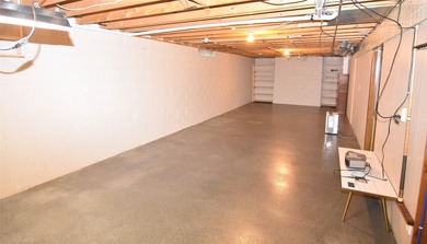 A rare jewel on Lake Holcombe, experience panoramic lake views - photo 33