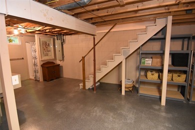 A rare jewel on Lake Holcombe, experience panoramic lake views - photo 36