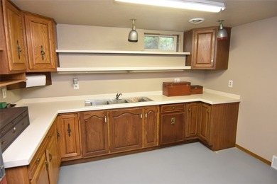 A rare jewel on Lake Holcombe, experience panoramic lake views - photo 38