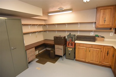 A rare jewel on Lake Holcombe, experience panoramic lake views - photo 39