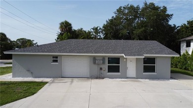 Investor Special in Bonita Springs - Prime Opportunity with - photo 2