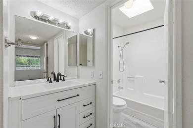 This top floor Long Beach condo features 1 bedroom, 1 bathroom - photo 8