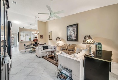 Warm and inviting villa in desirable Bridgeport Cove in the 55+ - photo 10