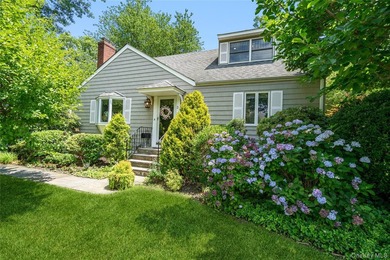 Welcome home to Birdwatch, a beautifully updated four-bedroom - photo 2