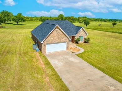 Seller is Motivated Welcome to this beautiful, single-family - photo 3